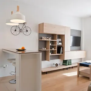 Luz Y Tranquilidad En El Casco Histórico - Parking Gratis Apartamento Sevilha